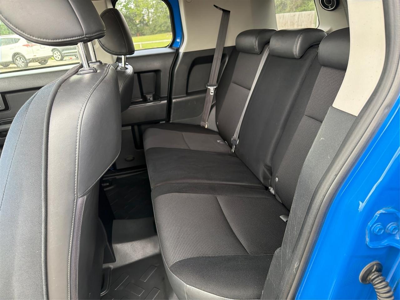 Toyota FJ Cruiser  2007