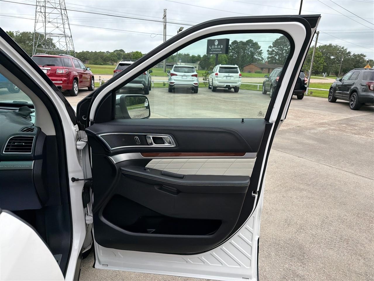 Ford Explorer  2017