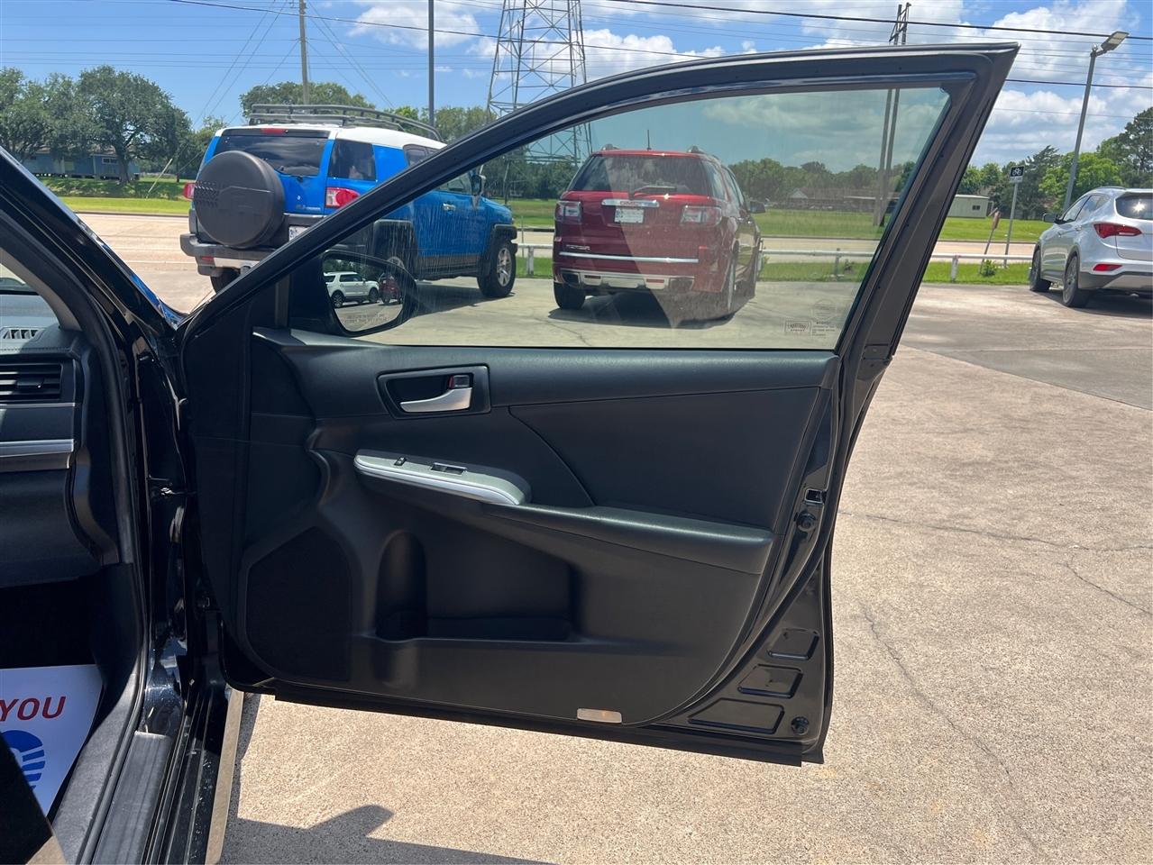 Toyota Camry  2012