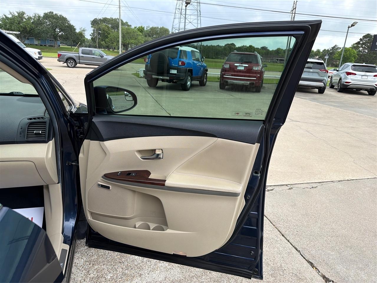 Toyota Venza  2015