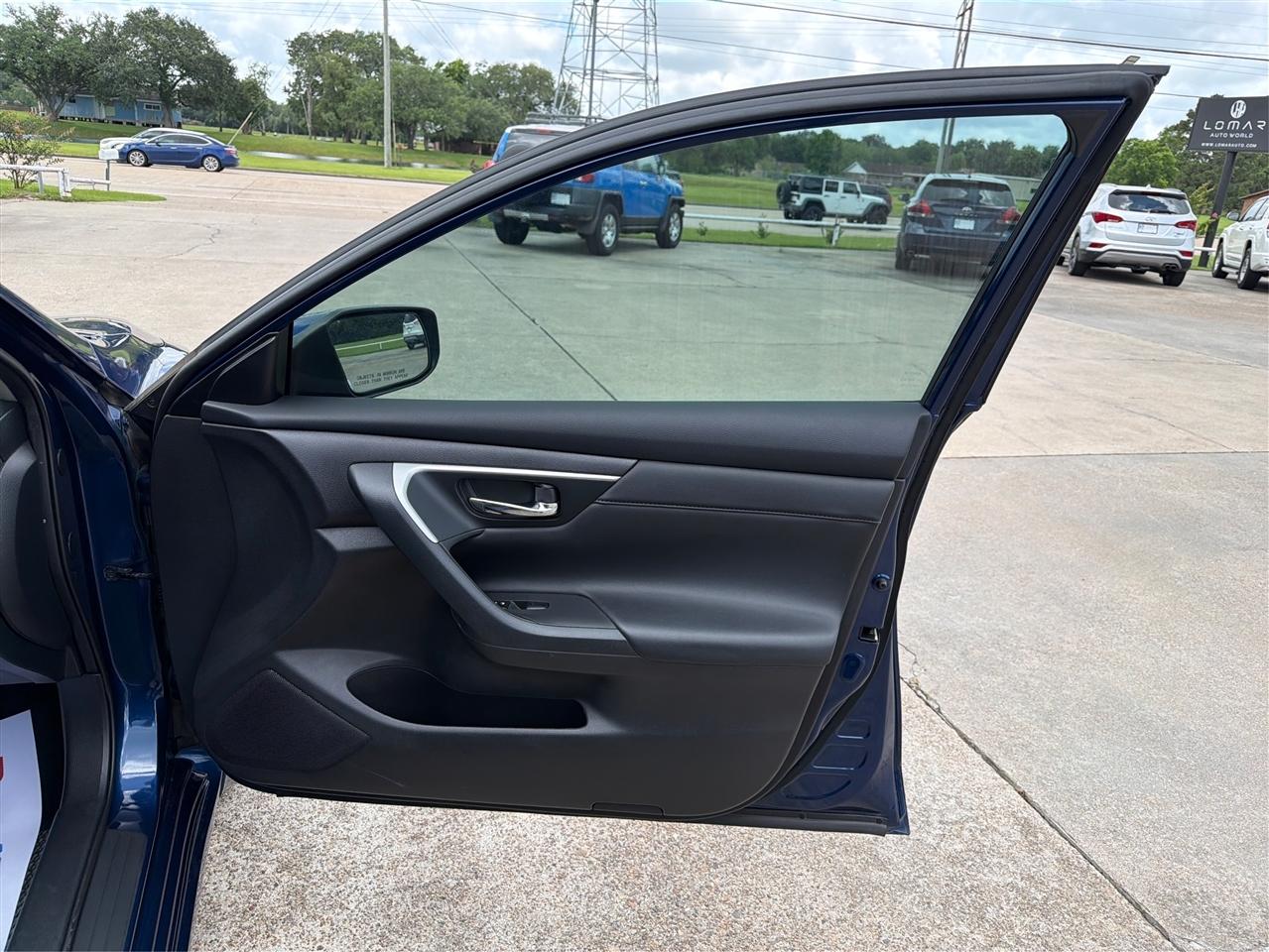 Nissan Altima  2018