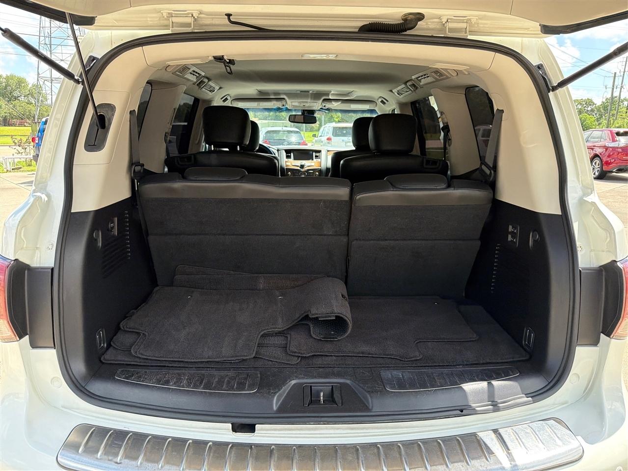Infiniti QX80  2014