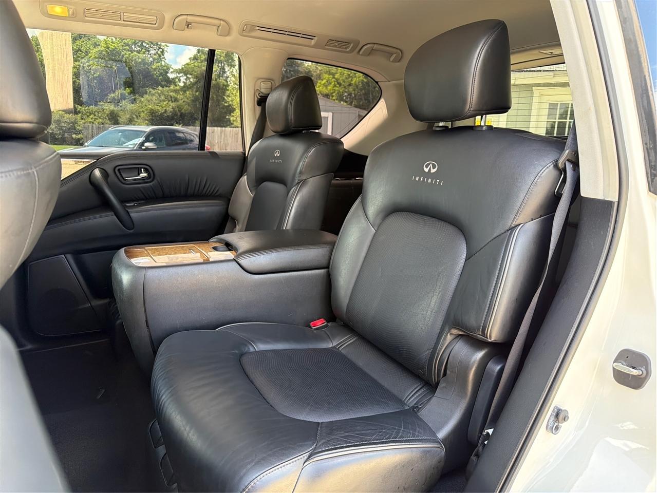 Infiniti QX80  2014