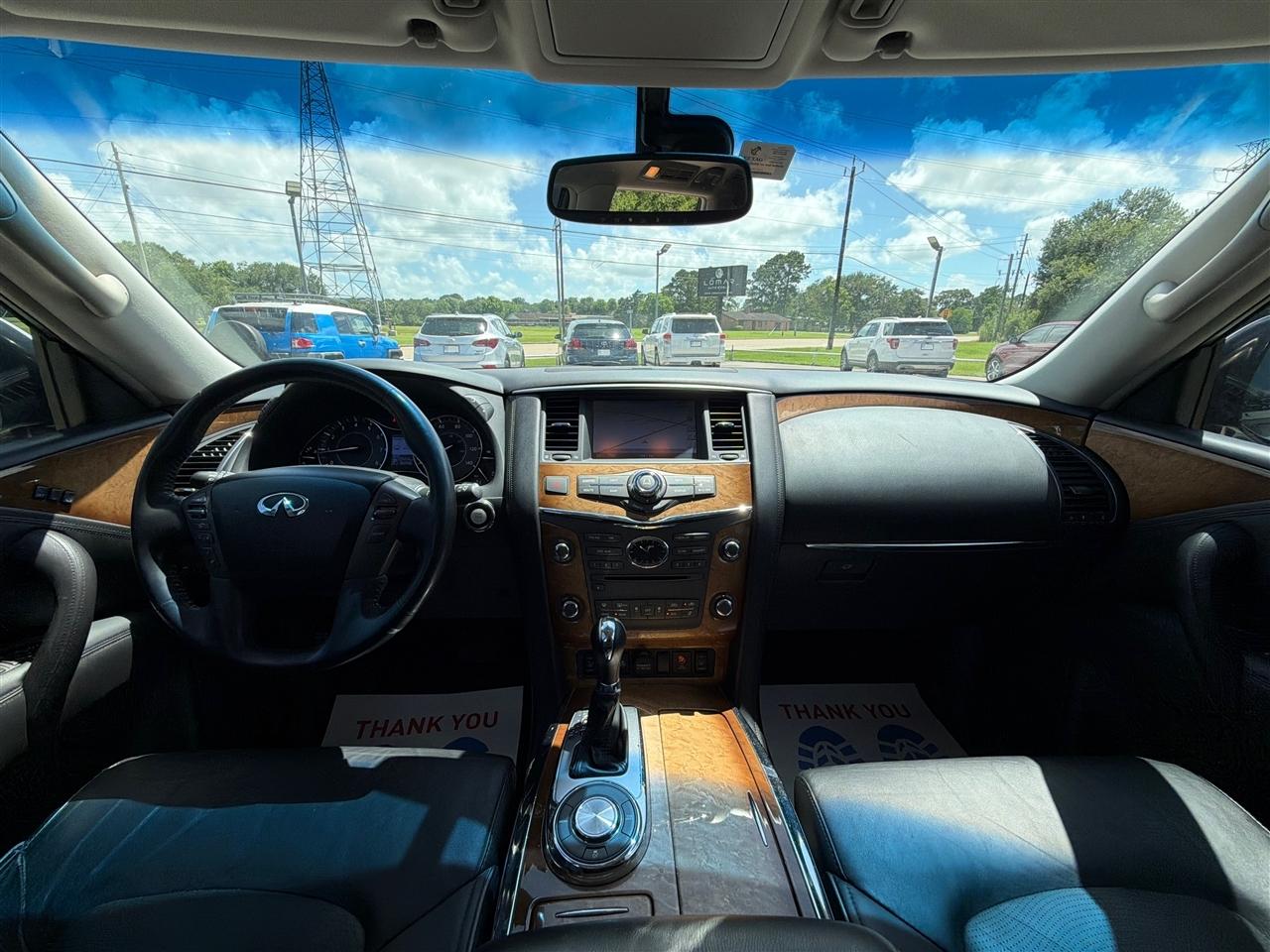 Infiniti QX80  2014