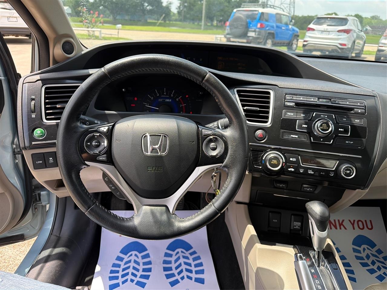 Honda Civic Hybrid  2013