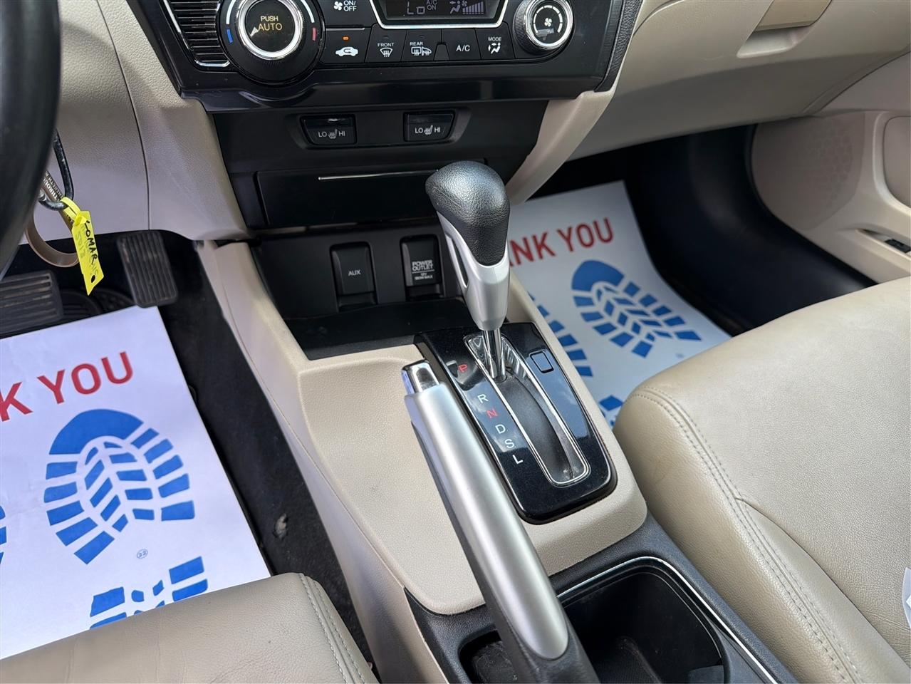 Honda Civic Hybrid  2013