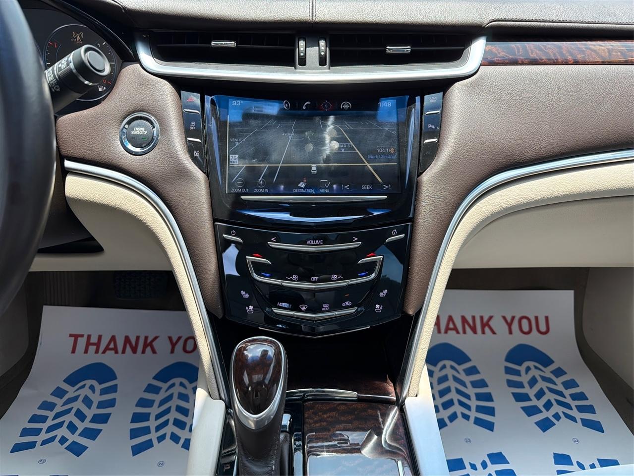 Cadillac XTS Premium 2013