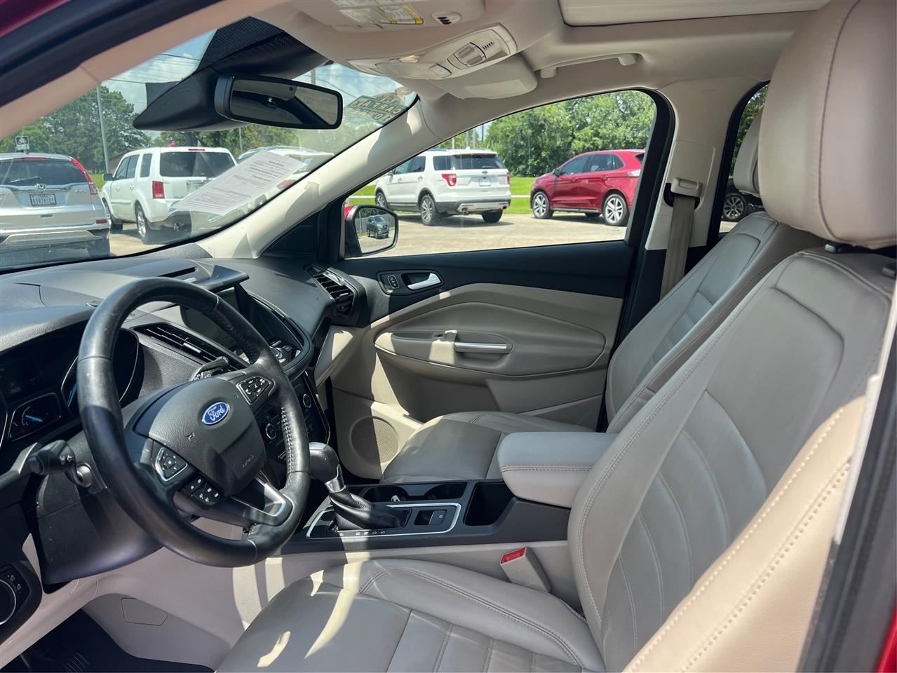 Ford Escape  2017