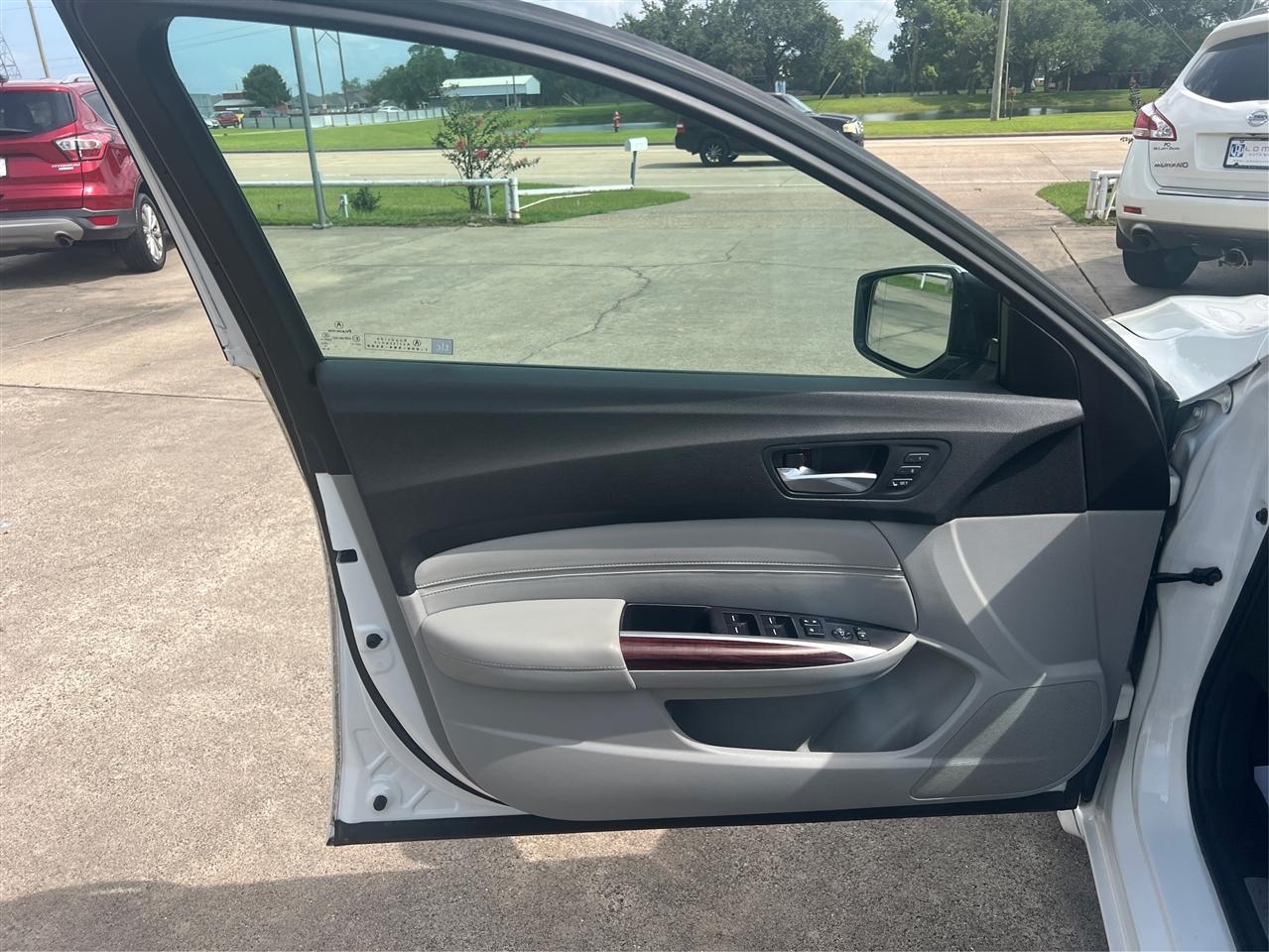Acura TLX  2015