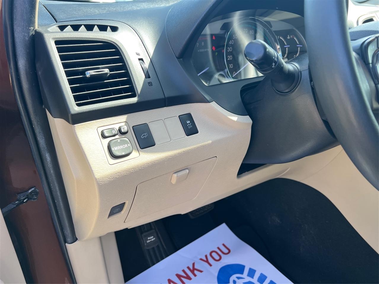Toyota Venza  2014