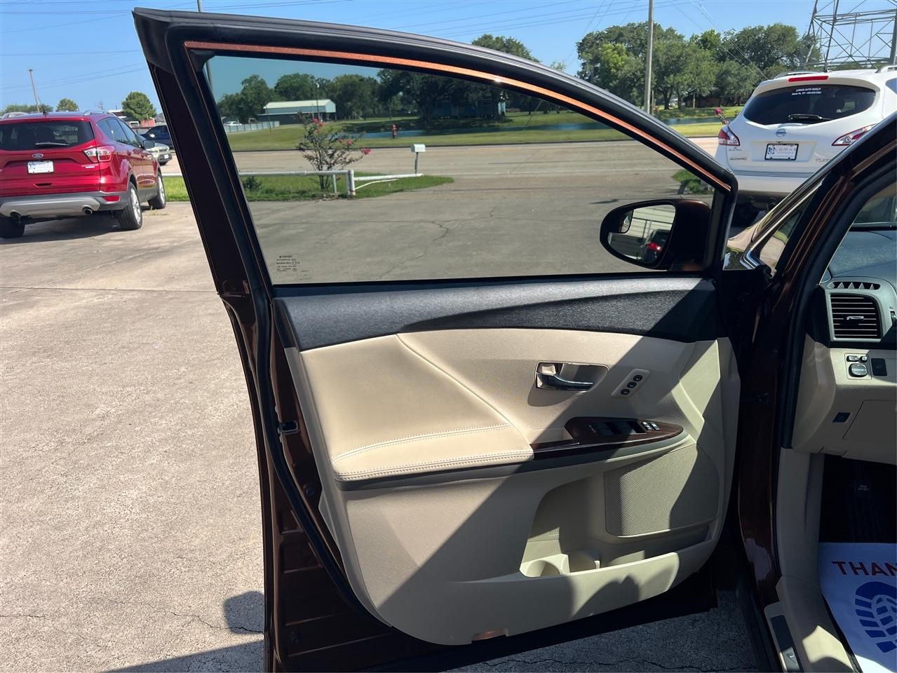 Toyota Venza  2014