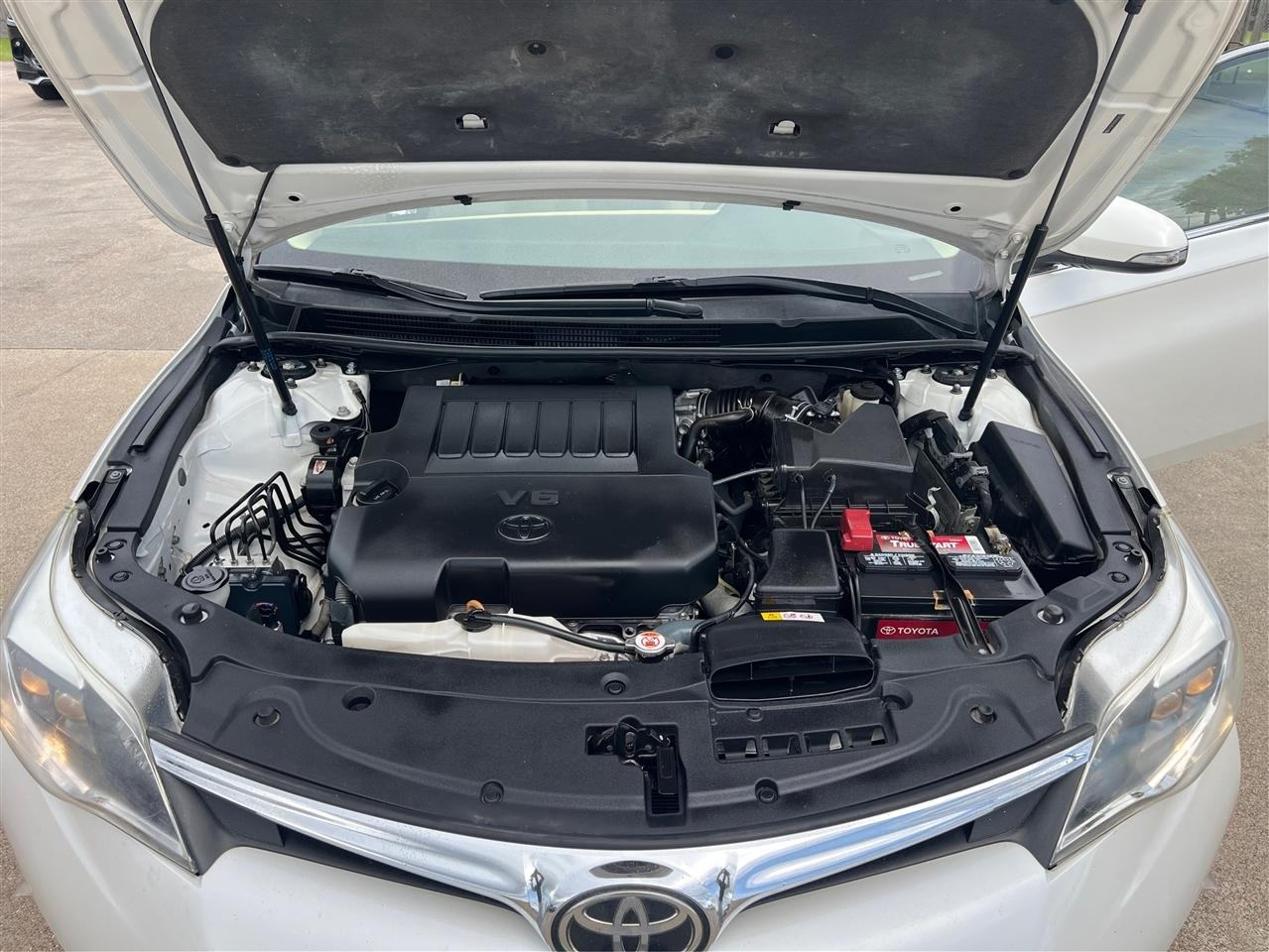 Toyota Avalon  2017