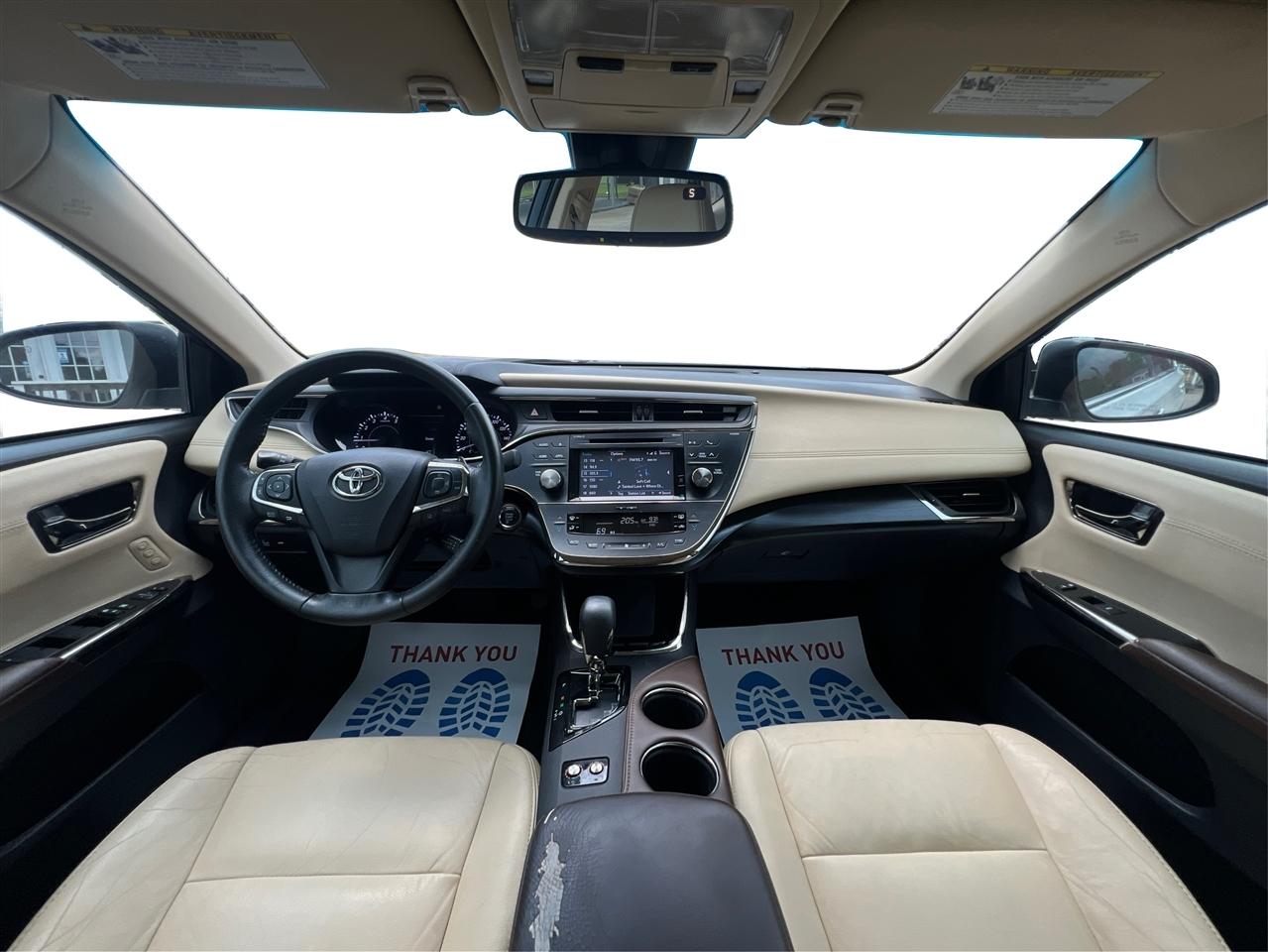 Toyota Avalon  2017
