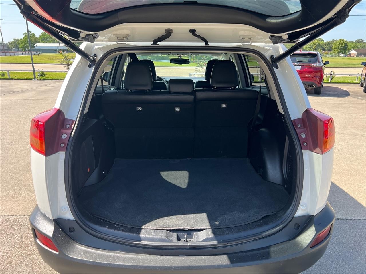 Toyota RAV4  2013