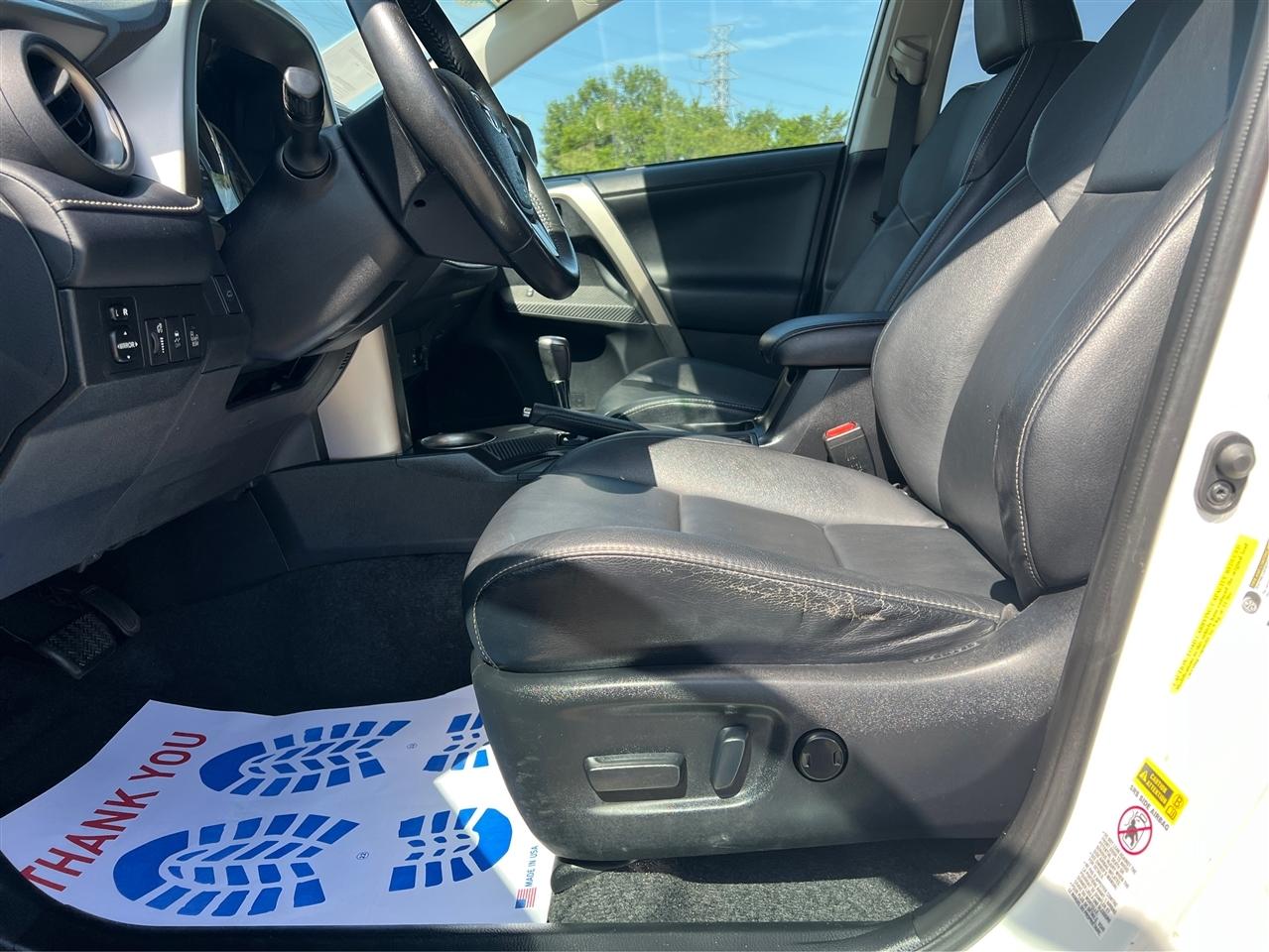 Toyota RAV4  2013