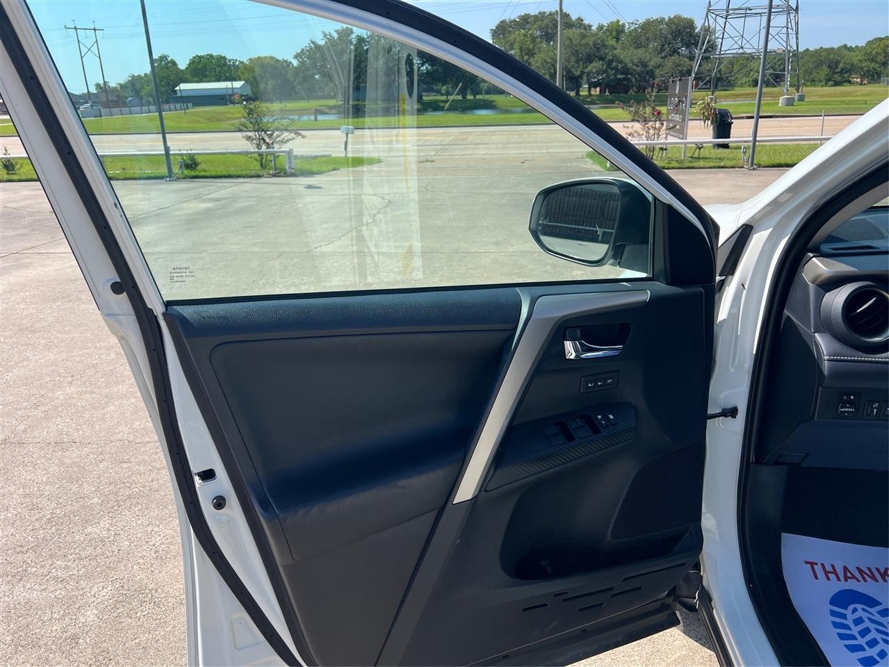 Toyota RAV4  2013