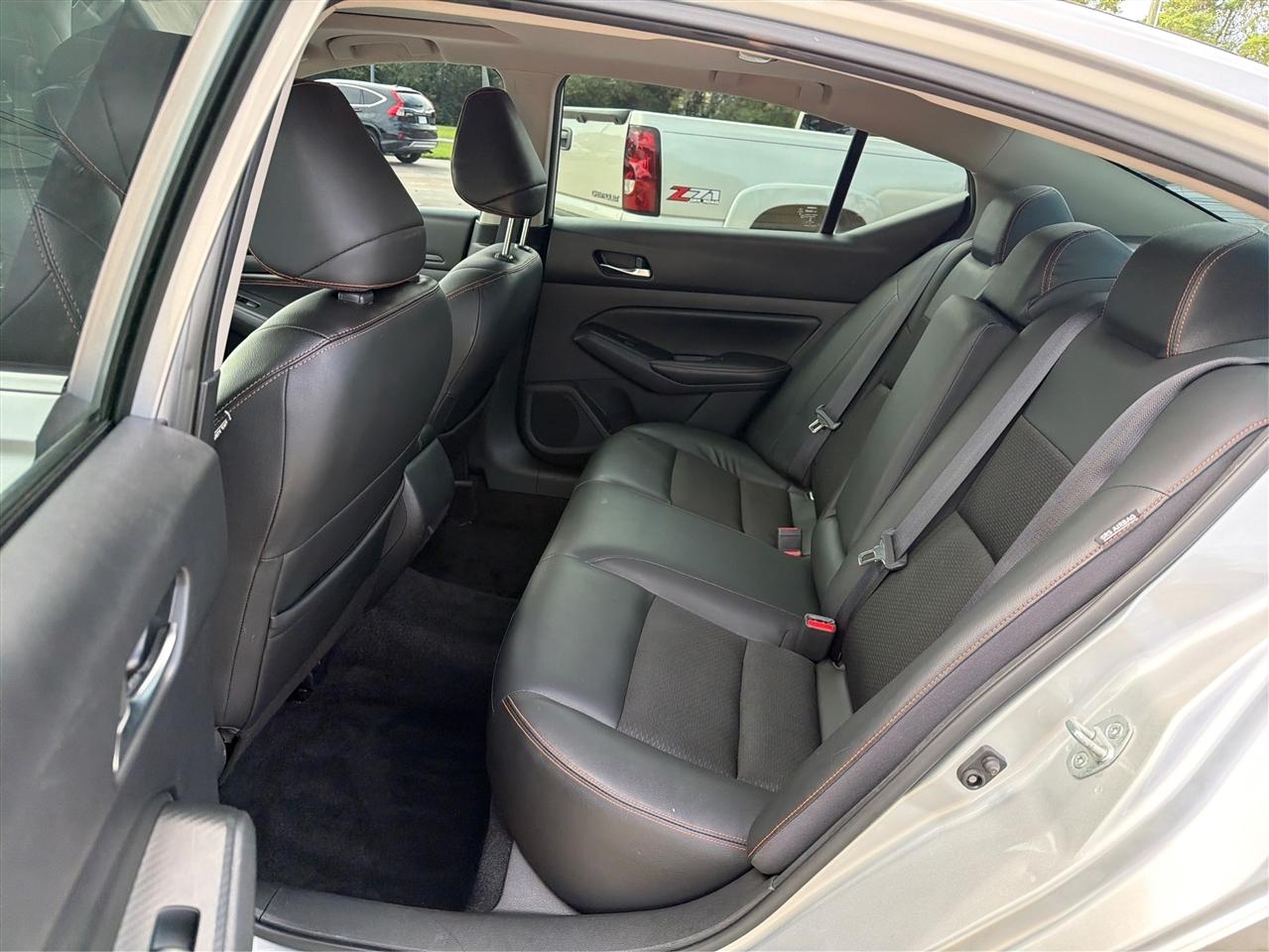 Nissan Altima  2019