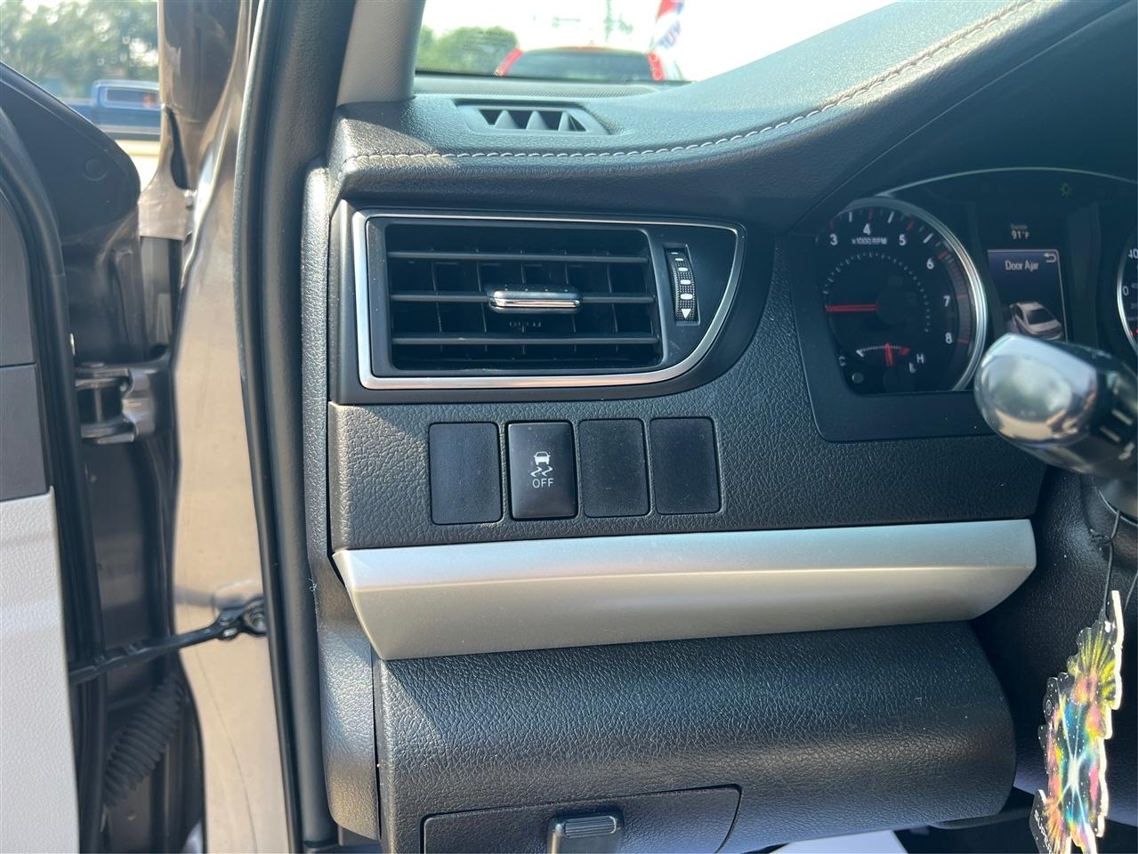 Toyota Camry  2016