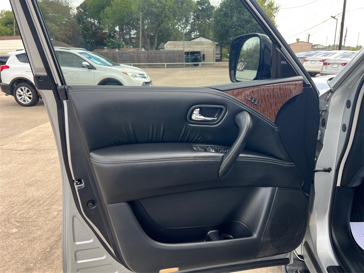 Nissan Armada  2018