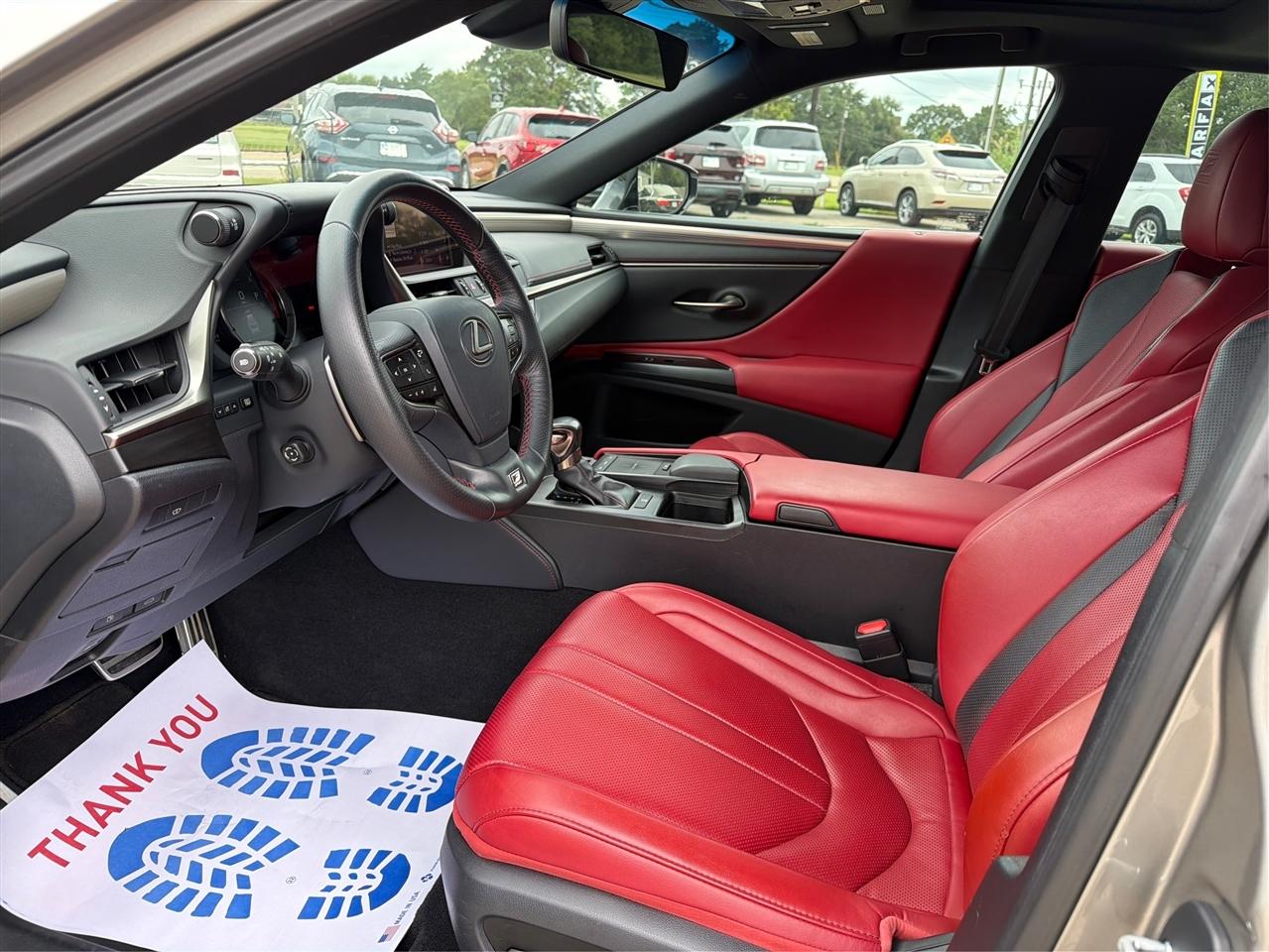 Lexus ES 350  2019