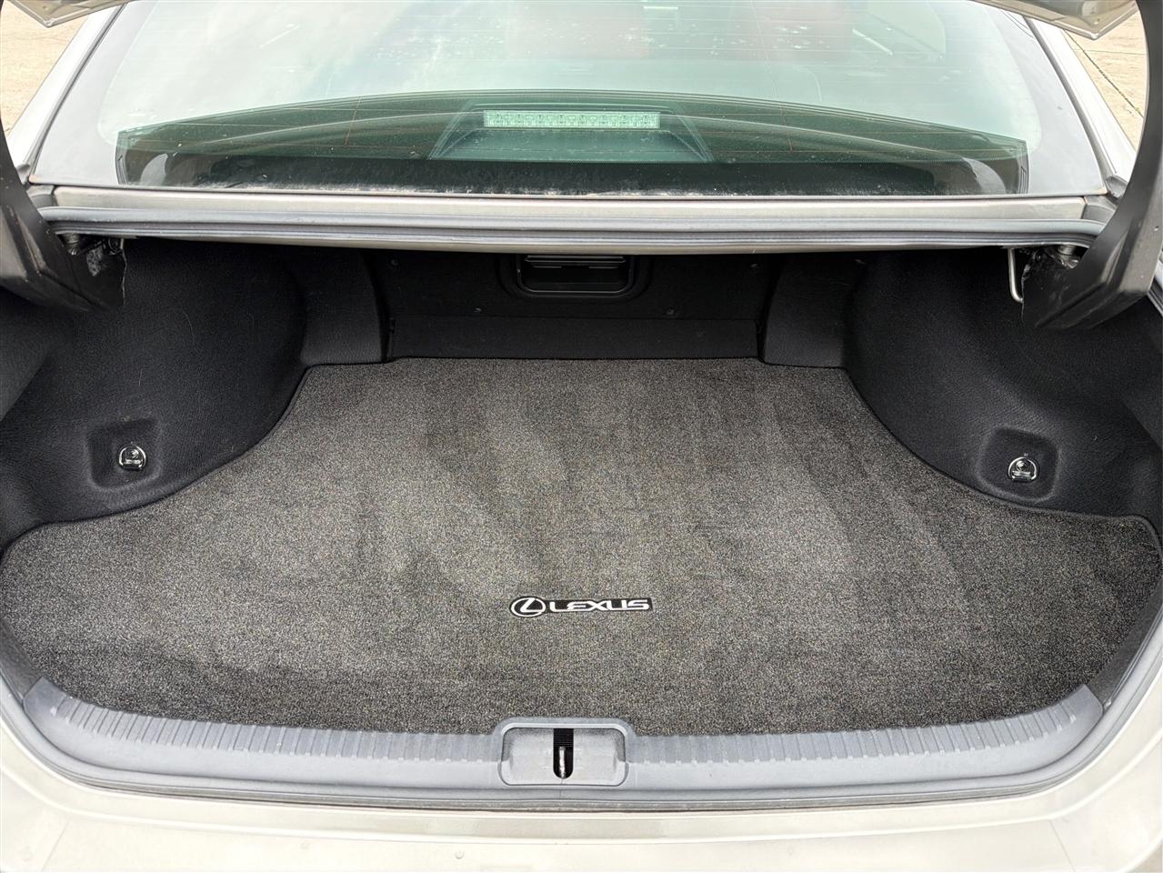 Lexus ES 350  2019