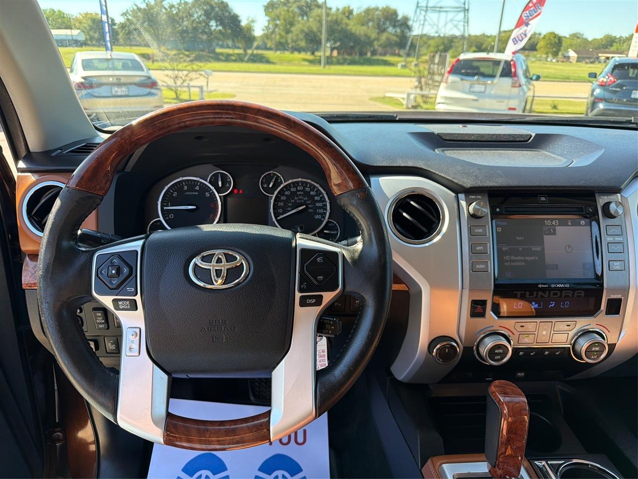 Toyota Tundra  2014