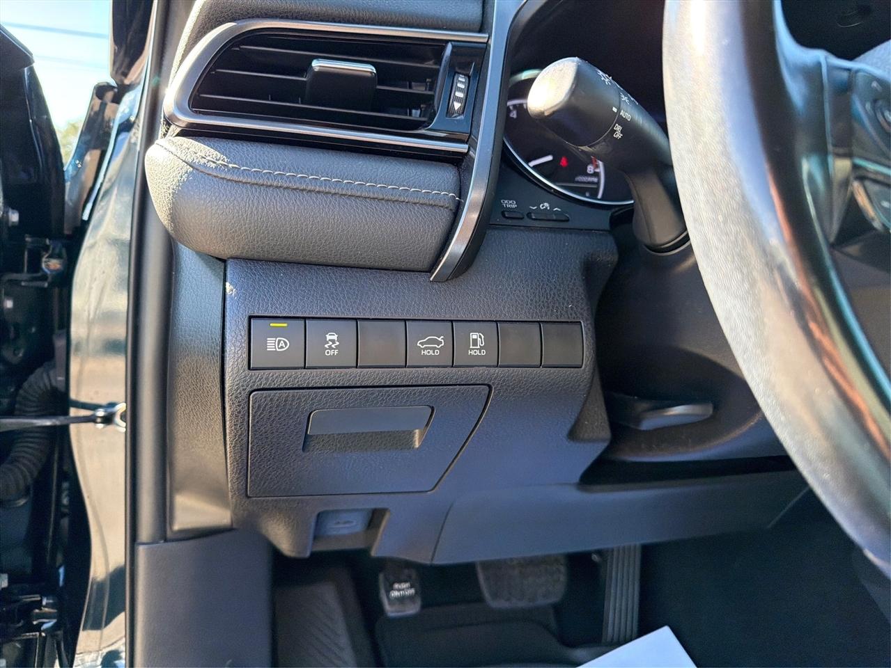 Toyota Camry  2019