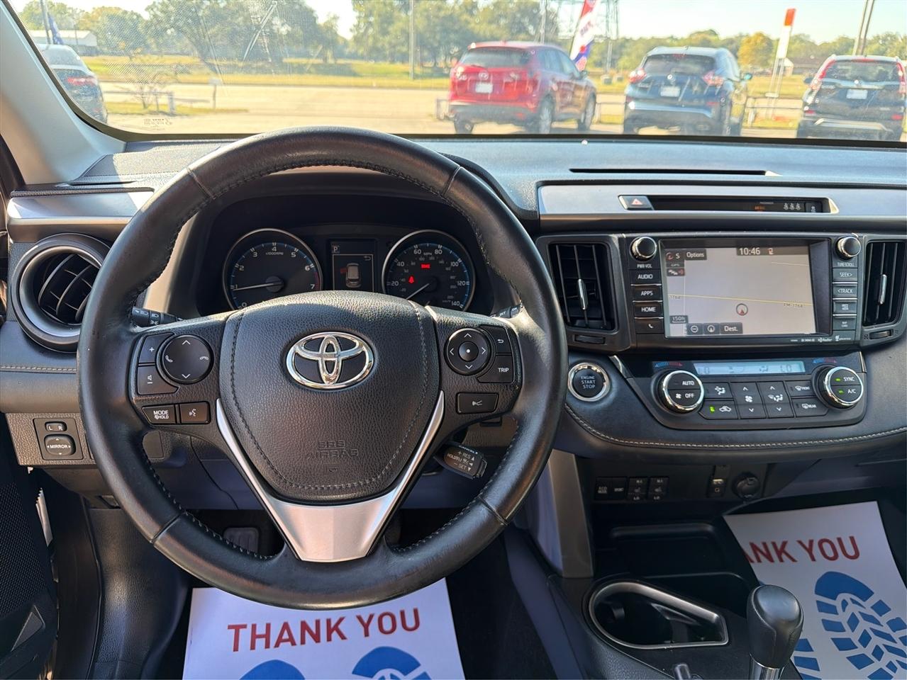 Toyota RAV4  2018