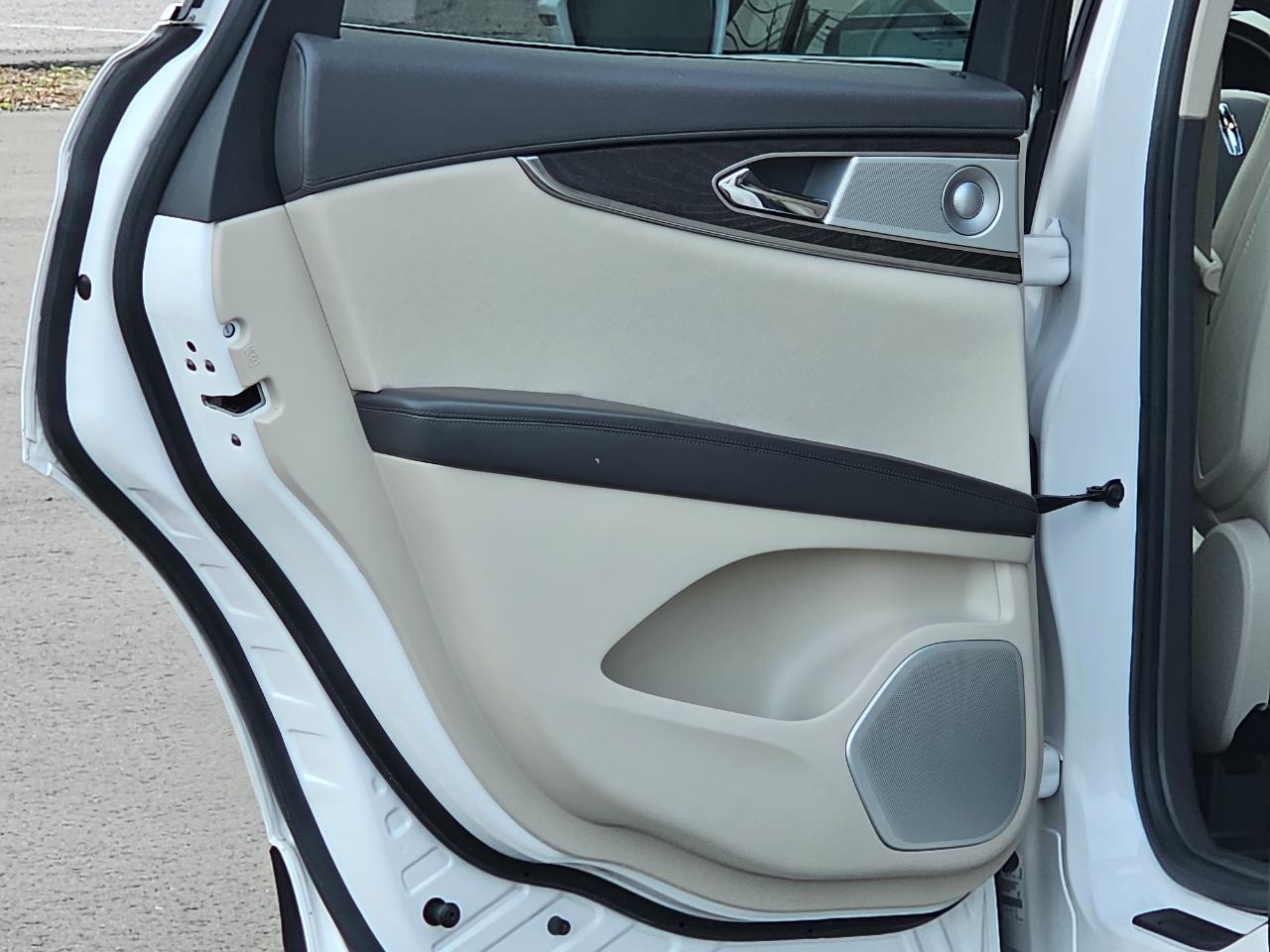 Lincoln MKX Reserve AWD 2017