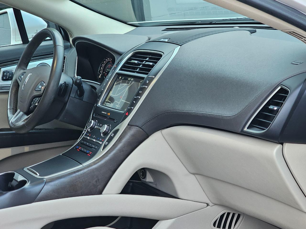 Lincoln MKX Reserve AWD 2017