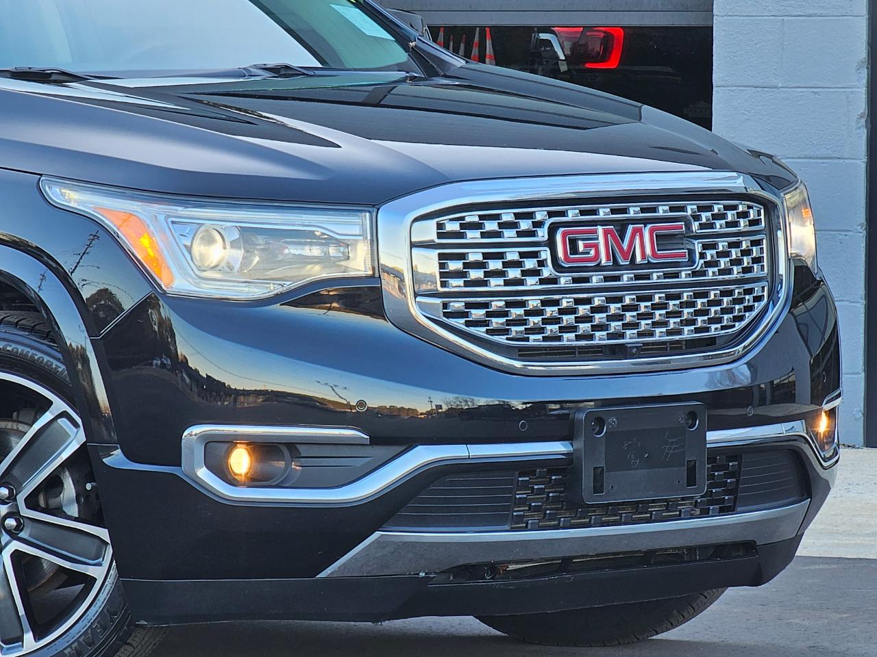 GMC Acadia Denali 2017
