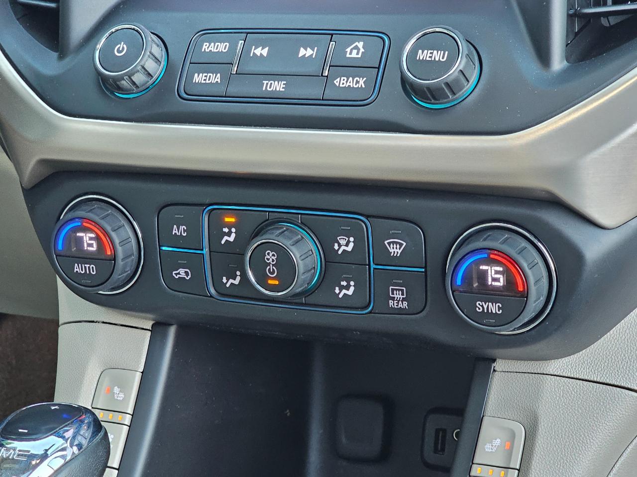 GMC Acadia Denali 2017