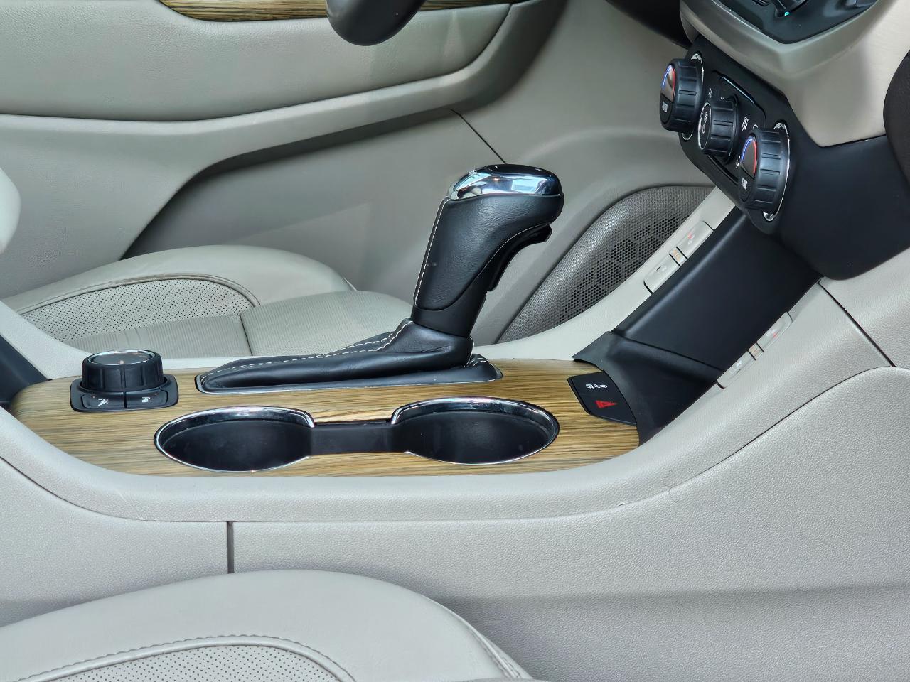 GMC Acadia Denali 2017