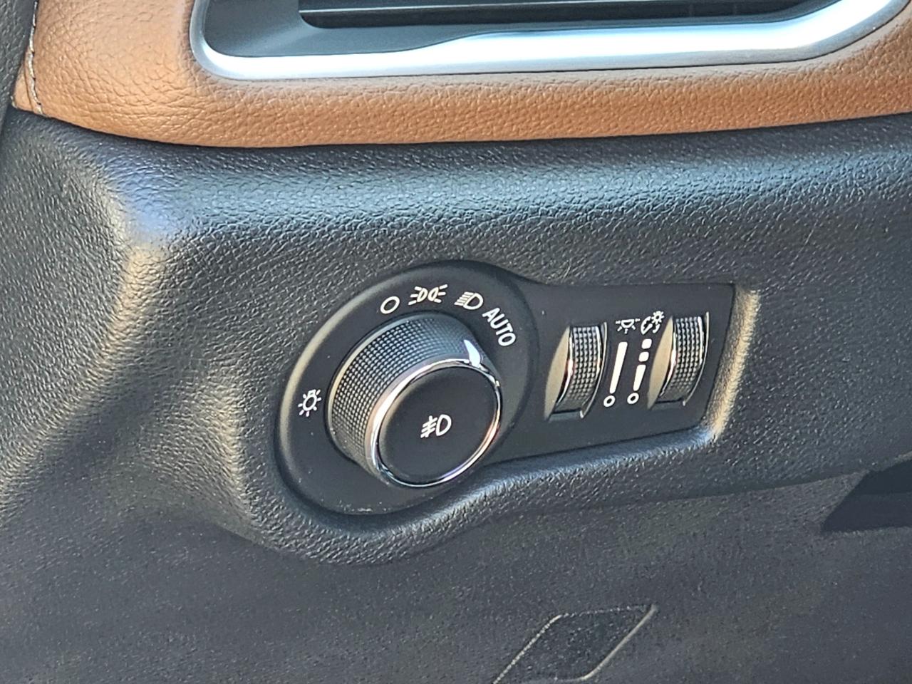 Chrysler Pacifica Limited 2018