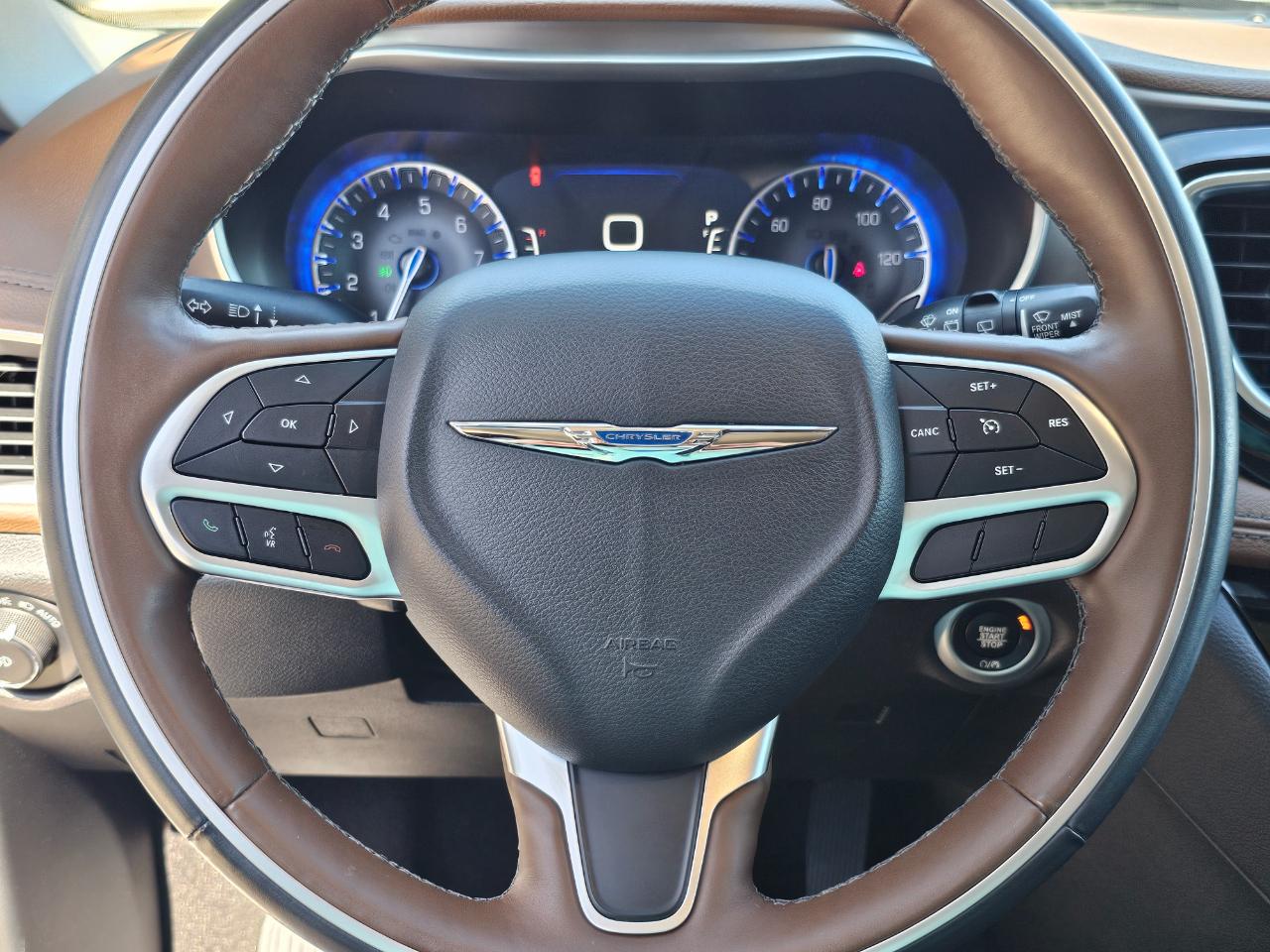 Chrysler Pacifica Limited 2018