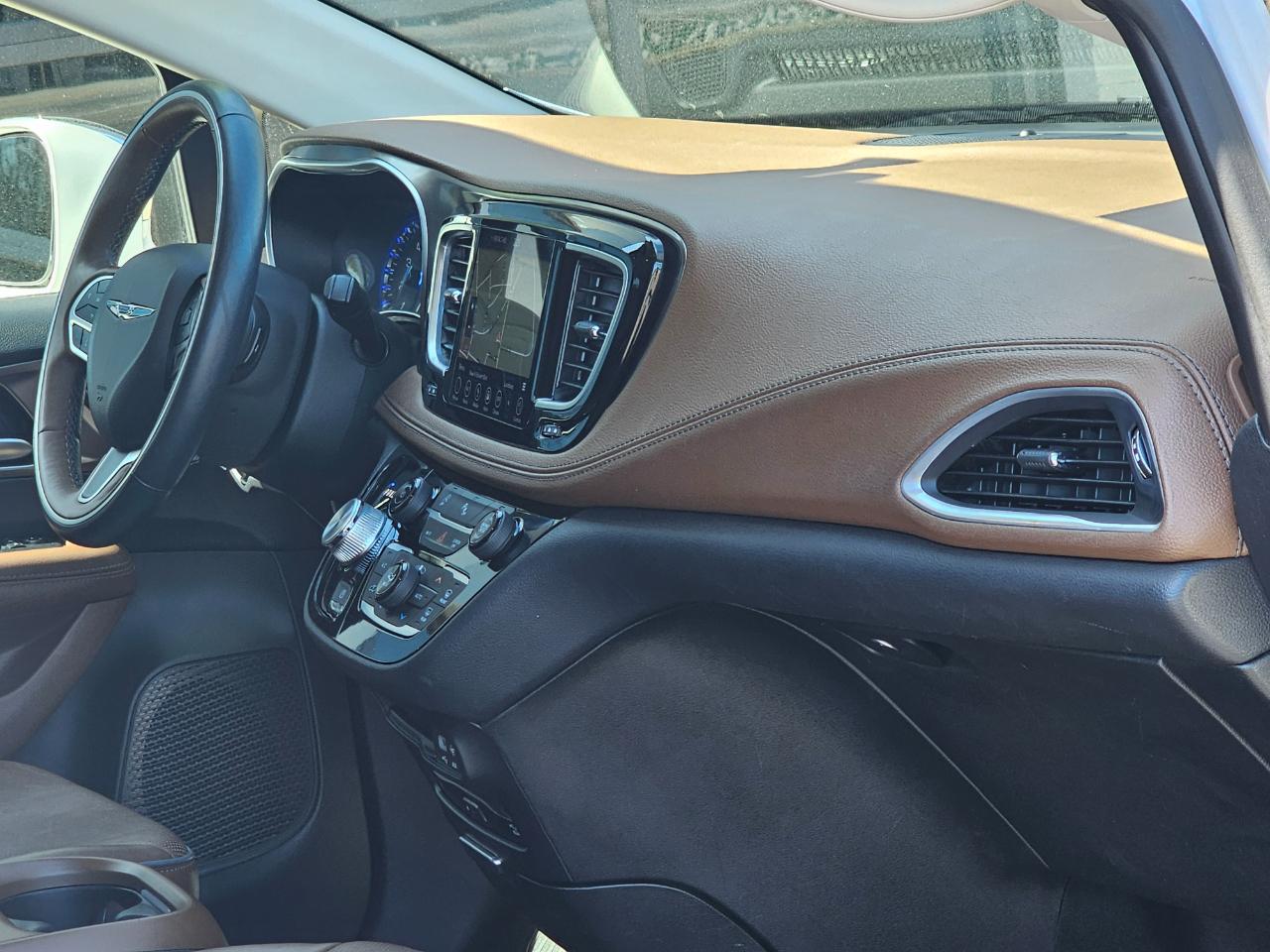 Chrysler Pacifica Limited 2018