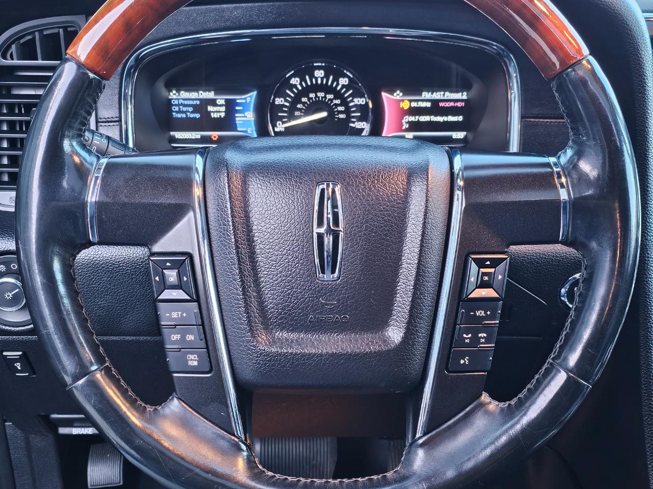 Lincoln Navigator L Select 4WD 2016