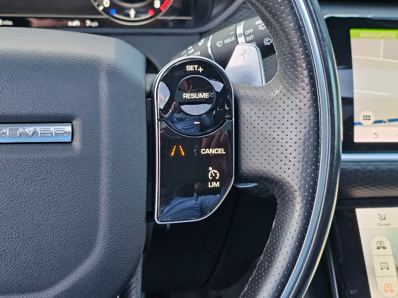 Land Rover Range Rover Velar R-Dynamic SE 2018