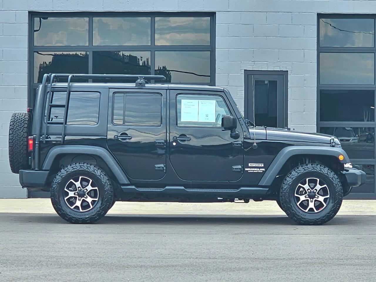 Jeep Wrangler Unlimited Sport 4WD 2016