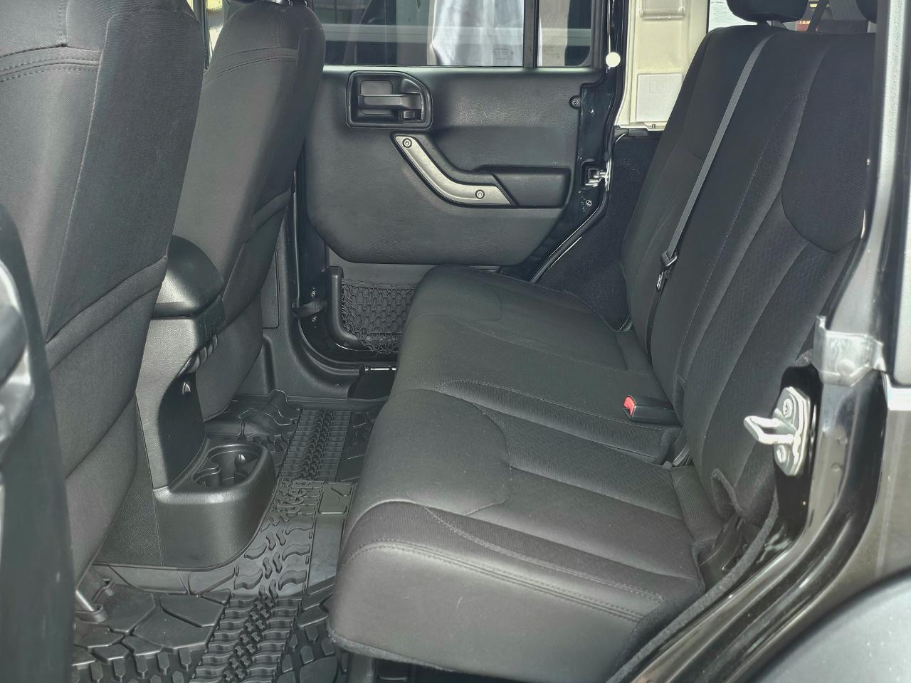 Jeep Wrangler Unlimited Sport 4WD 2016