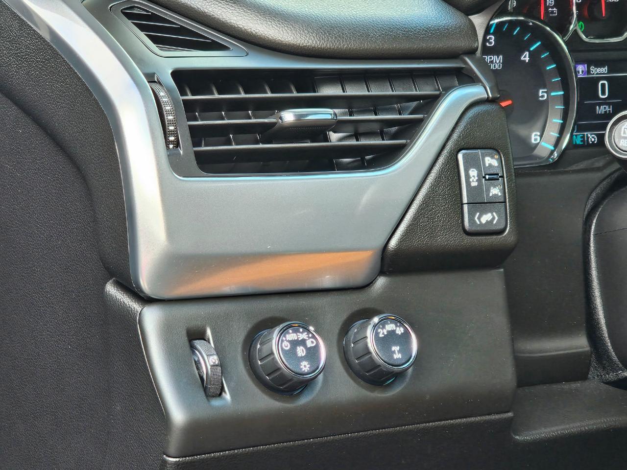 Chevrolet Suburban Premier 4WD 2019