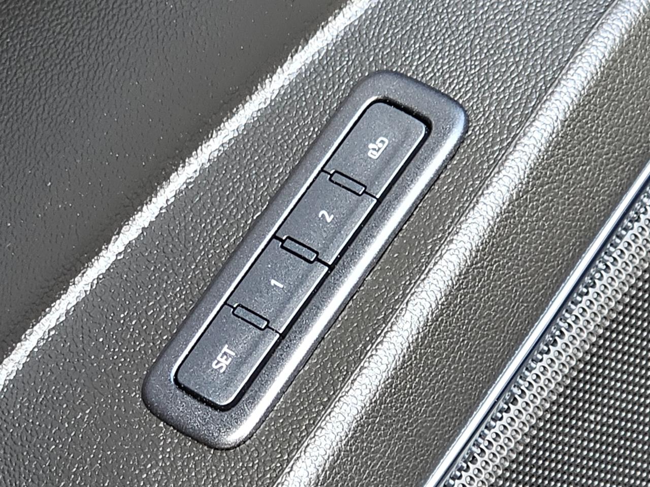 Chevrolet Suburban Premier 4WD 2019