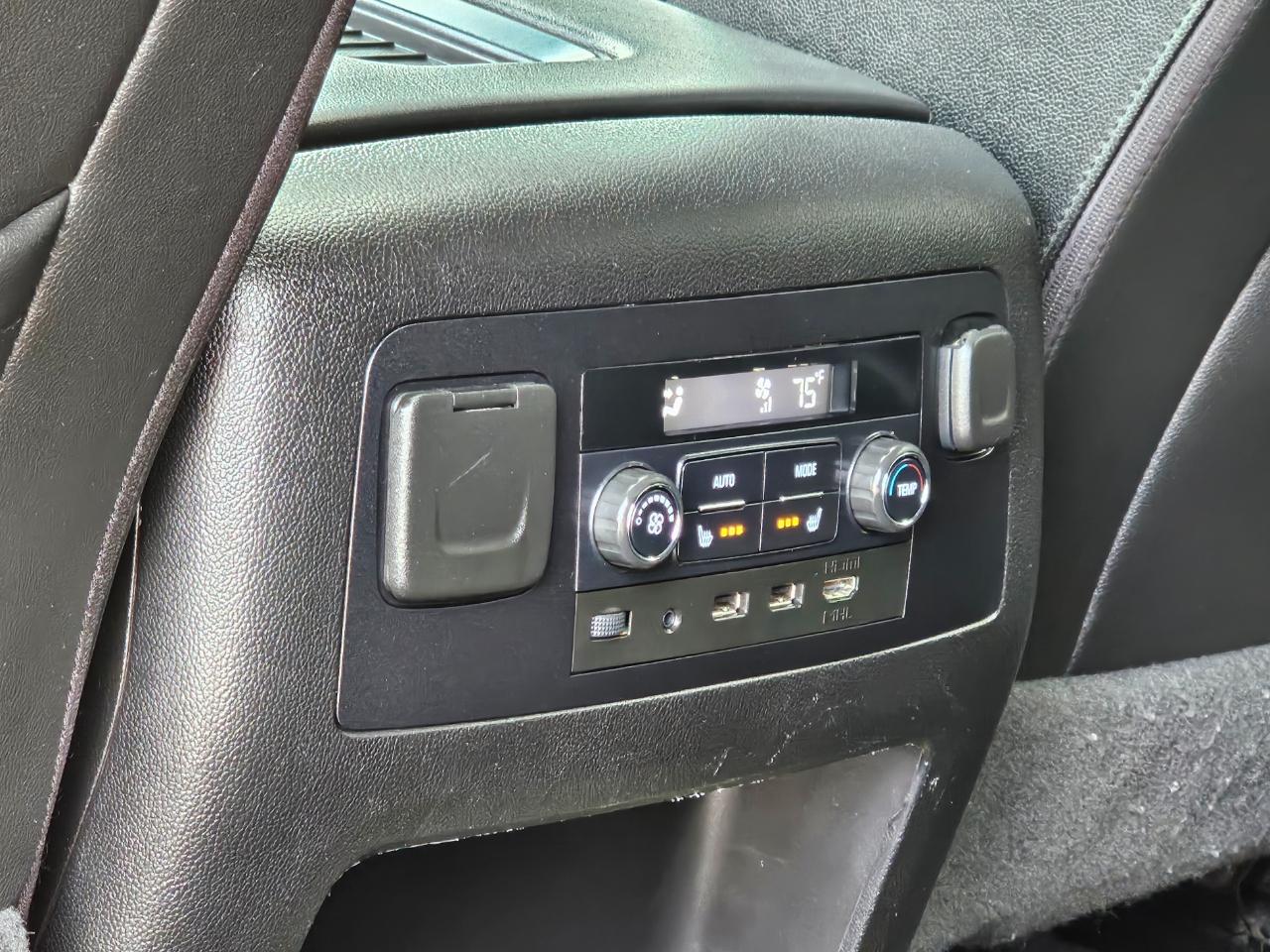 Chevrolet Suburban Premier 4WD 2019