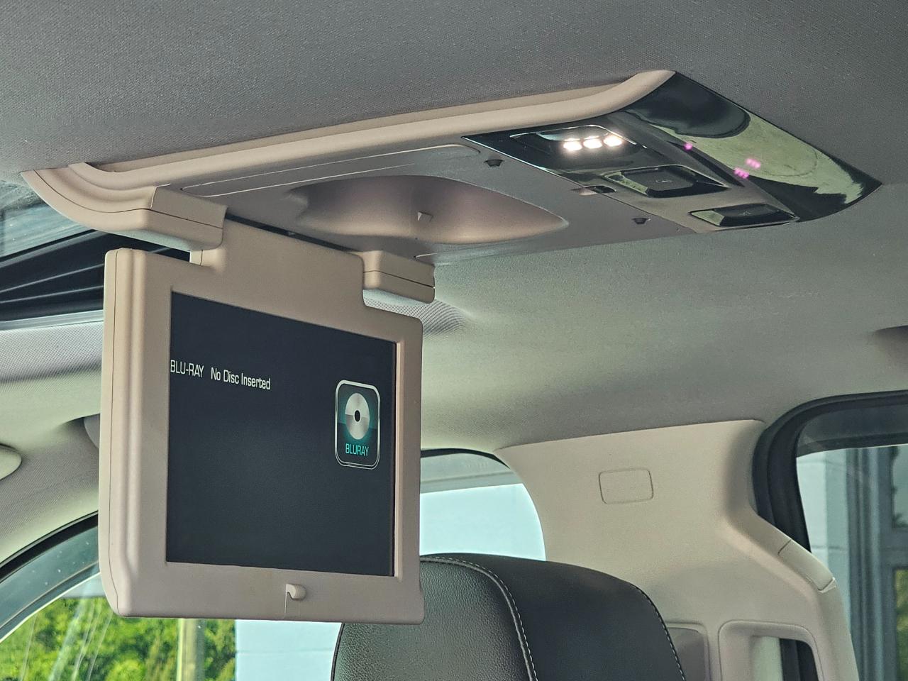 Chevrolet Suburban Premier 4WD 2019