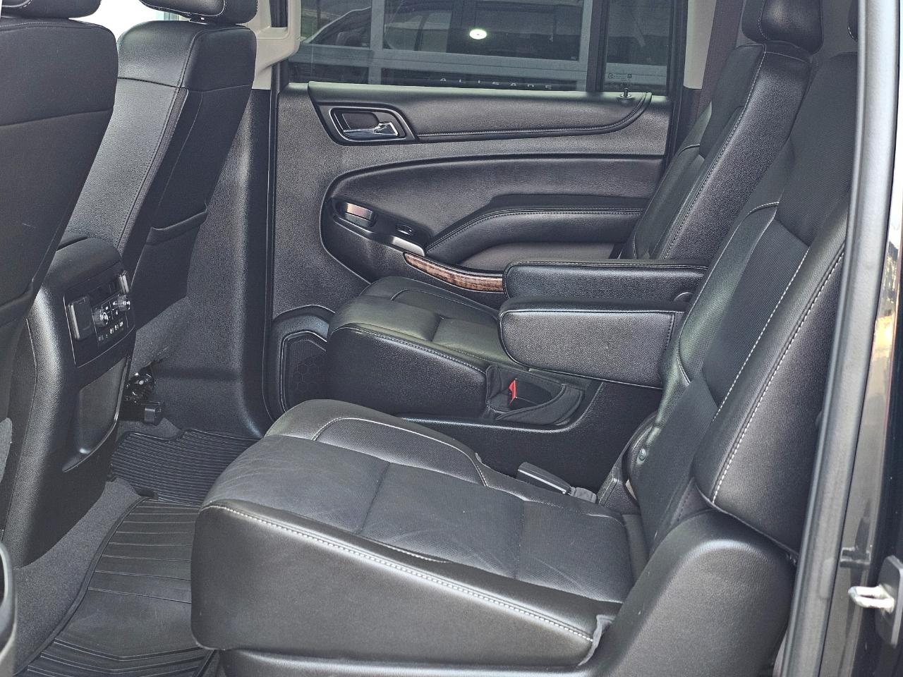 Chevrolet Suburban Premier 4WD 2019