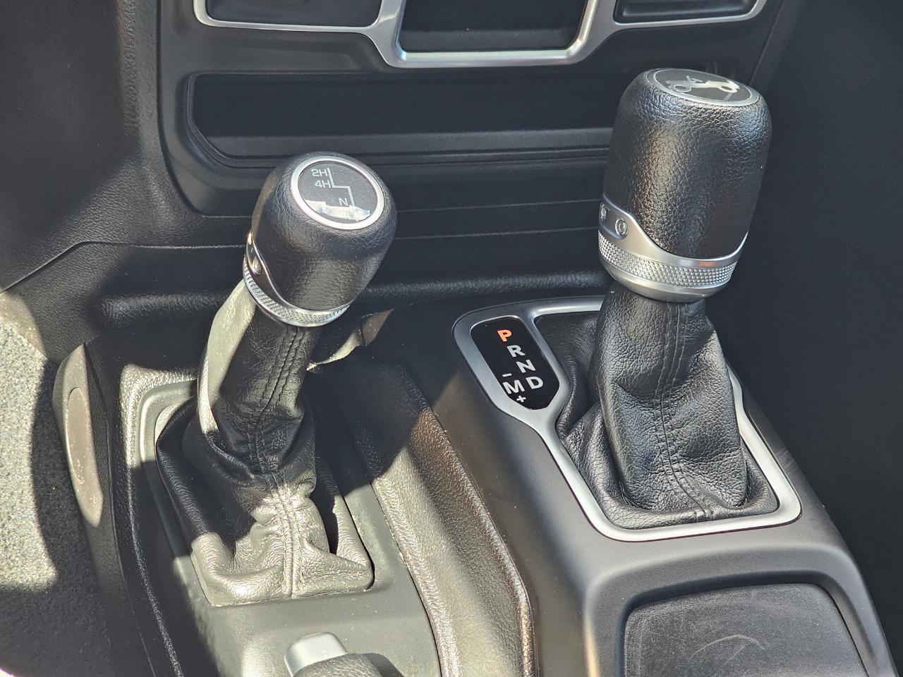 Jeep Wrangler Unlimited Sport 2018