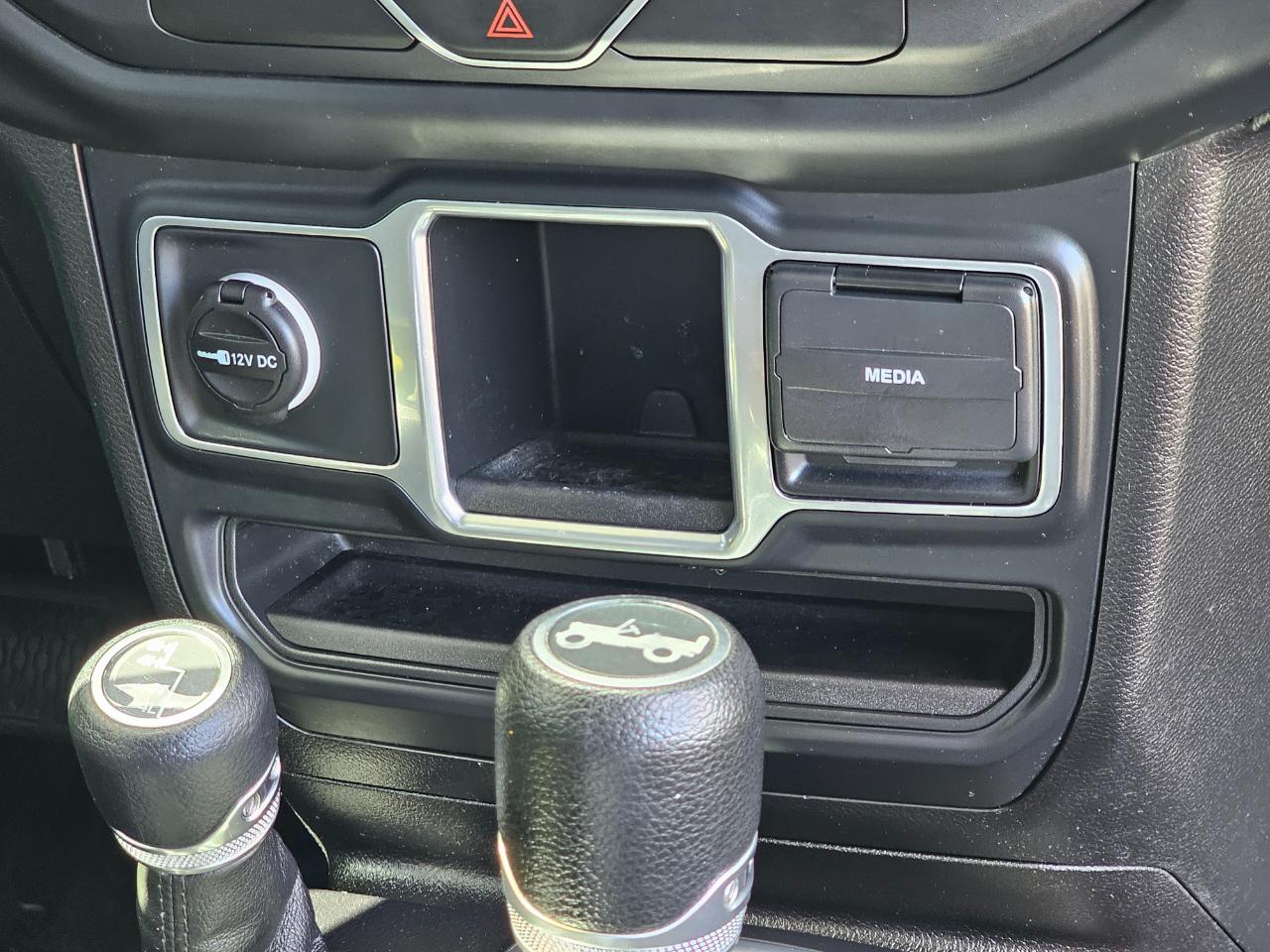 Jeep Wrangler Unlimited Sport 2018