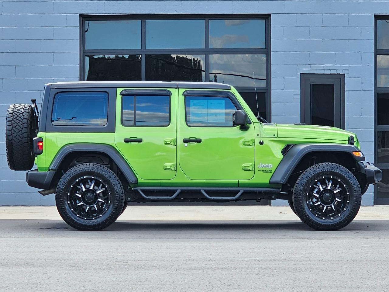 Jeep Wrangler Unlimited Sport 2018