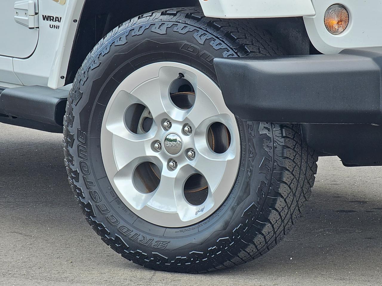 Jeep Wrangler Unlimited Sahara 4WD 2014