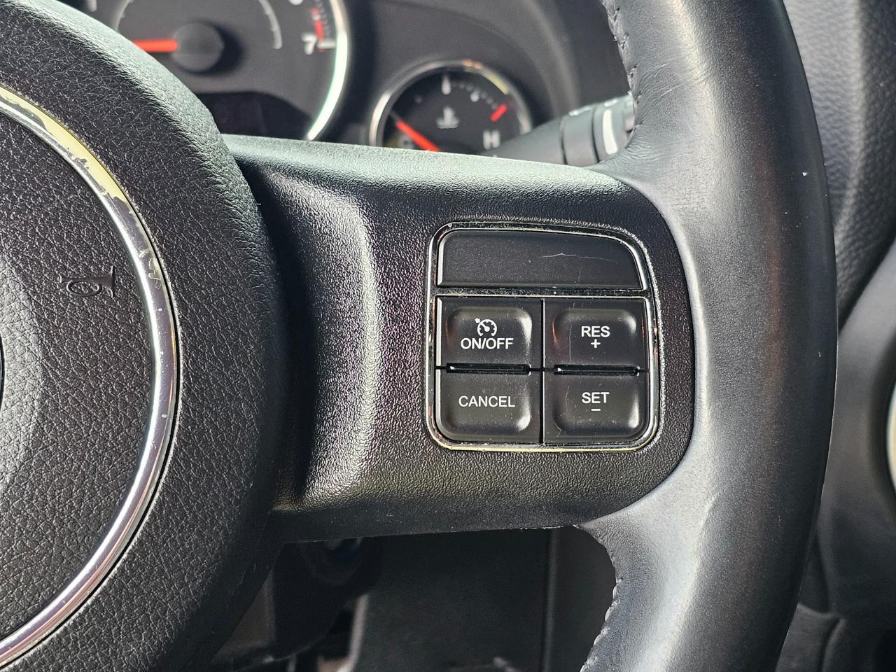 Jeep Wrangler Unlimited Sahara 4WD 2014